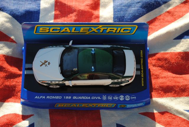 ScaleXtric C3149  Alfa Romeo 159 Guardia Civil Trafico
